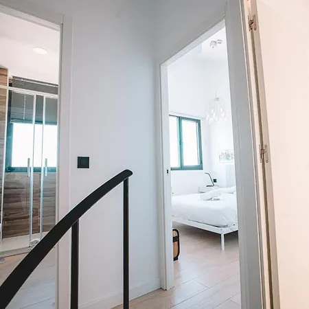 Atico Duplex En Monte Gorbea דירה סיירה נבדה